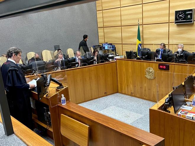 Considerado histórico, julgamento consolida posição do Brasil como defensor intransigente do desenvolvimento sadio da infância, sem exposições sexuais precoces, além de reafirmar a característica do Superior Tribunal de Justiça como corte de precedentes, dando maior estabilidade, integridade e coerência à jurisprudência dos Tribunais de Justiça