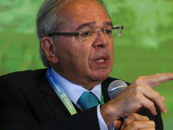Paulo Guedes participou da abertura de fórum da Abras