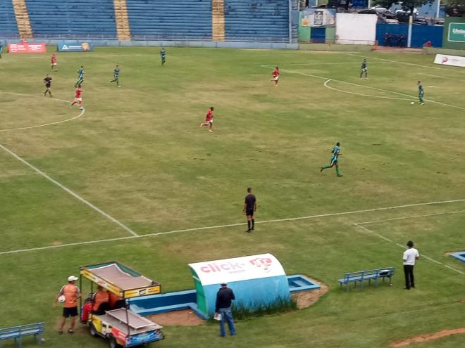 Fora de casa, o Ipatinga derrotou o Uberaba por 1 a 0 neste sábado (11)