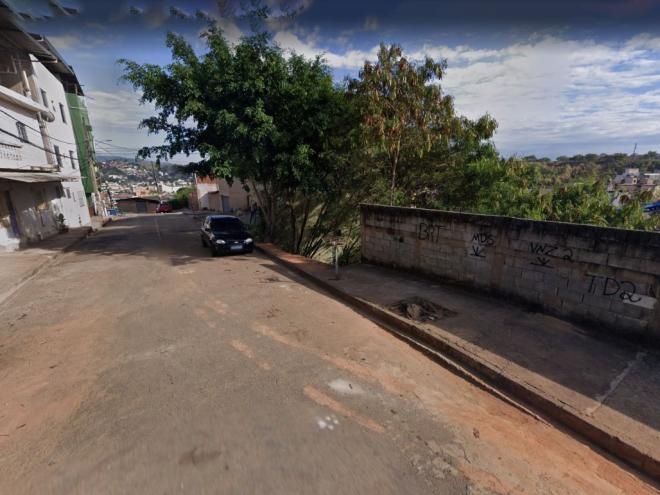 A ocorrência foi registrada na noite de quarta-feira, na rua Porto Seguro 