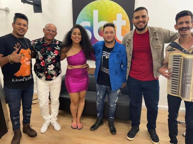 Praça de Alimentação terá forró pé de serra com a banda Zuêra