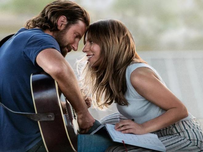 Atração de sábado: romance na tela