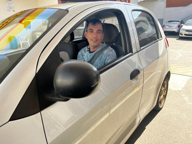 Jofre Catarina Martins, que é comerciante, percebeu a mudança nos valores, mas pede uma redução mais significativa