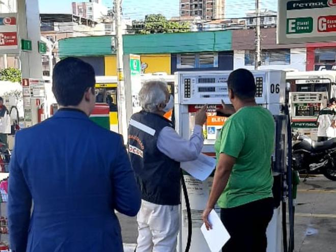 Fiscalização foi iniciada nesta quarta-feira e verifica cumprimento de preços de acordo com novas alíquotas de impostos