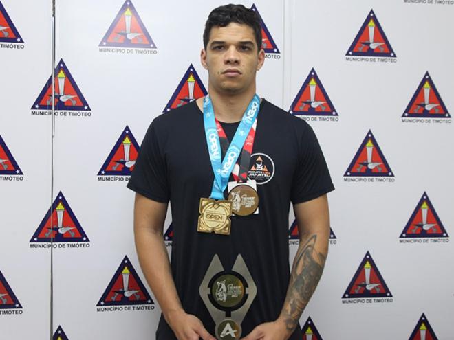  Iury Patrik conquistou a medalha de ouro no Floripa Winter International Open IBJJF Jiu-jítsu 