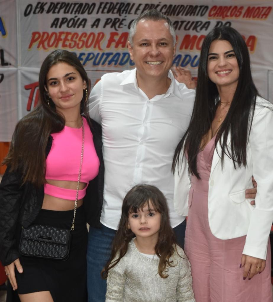 Natural de Inhapim, Fabiano Moreira da Silva, de 45 anos, é casado e pai de quatro filhos
