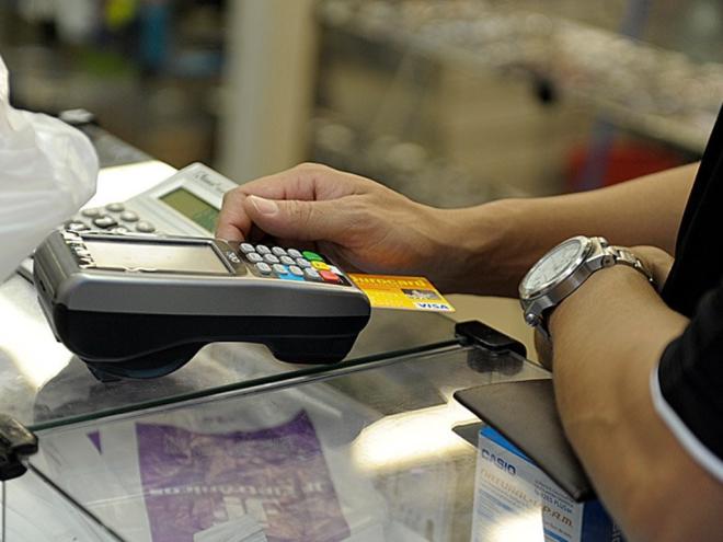 Pela proposta, o consumidor deverá informar à administradora do cartão de crédito sua preferência pelo nome social ou fantasia 