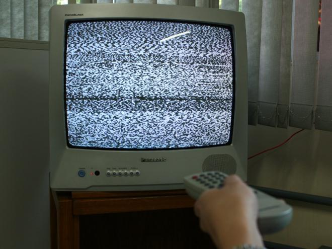 Os horários reservados à propaganda serão distribuídos pelos órgãos da Justiça Eleitoral a partidos