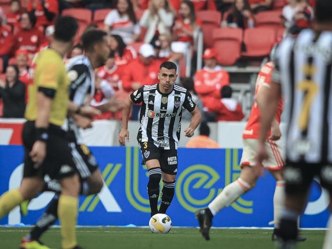 O Atlético foi superado por 3 a 0 pelo Internacional