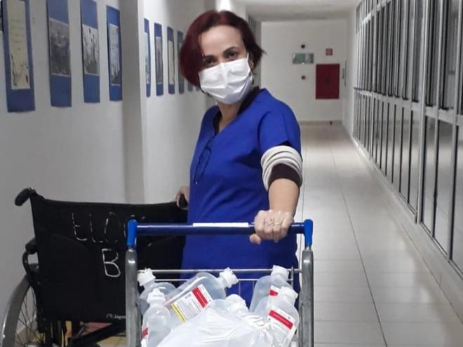 ''Somos expostos todo o tempo a riscos biológicos, emocionais e psicológicos'', afirmou a técnica de enfermagem, Queila Fonseca 
