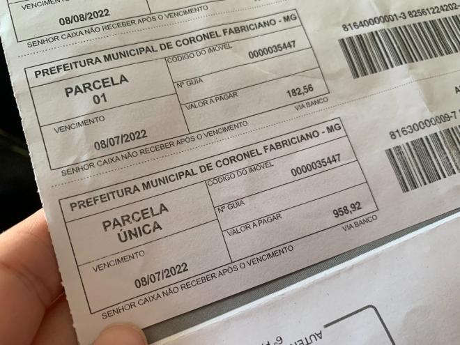 Contribuintes que pagaram o tributo à vista até o dia 8 de julho (com o desconto de 20%) e até o dia 15 de setembro (sem o desconto) devem retirar o cupom junto ao setor de Arrecadação